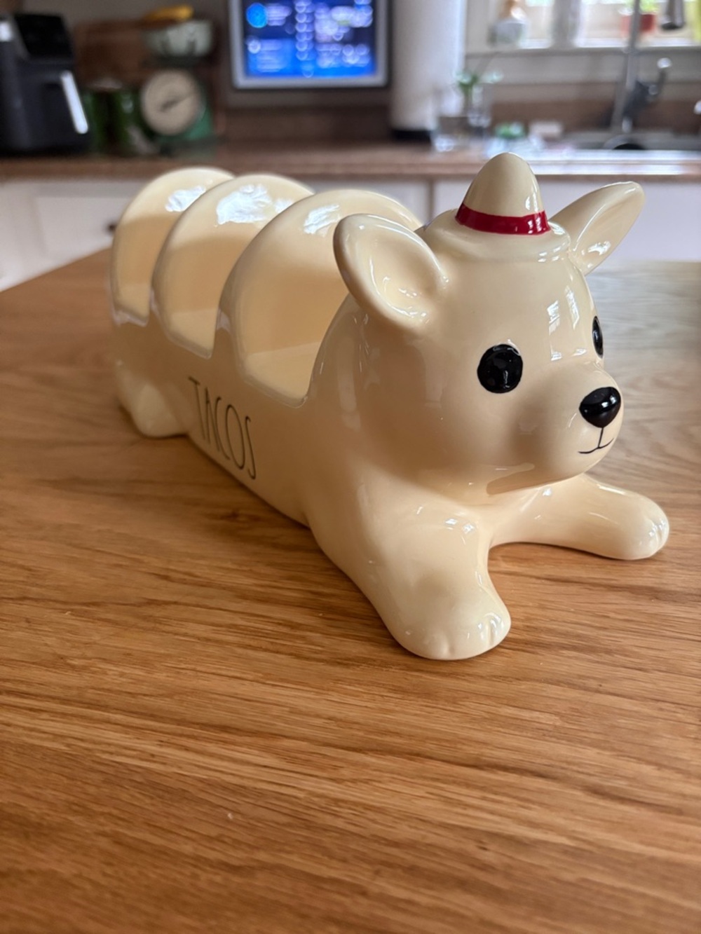 Rae Dunn Chihuahua Taco Holder